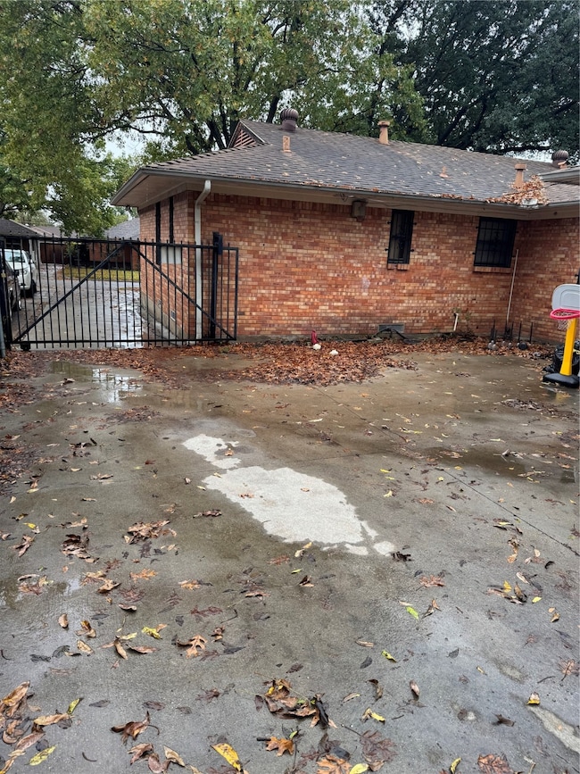 2717 San Marcus Ave, Dallas, TX 75228 - photo 2