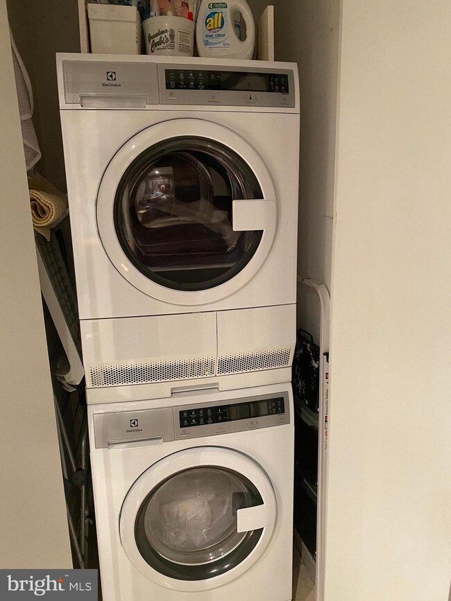 1520 16th St NW unit 701, Washington, DC 20036 - photo 4