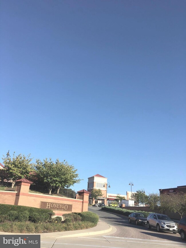 18 Brook Farm Ct unit C, Perry Hall, MD 21128 - photo 4