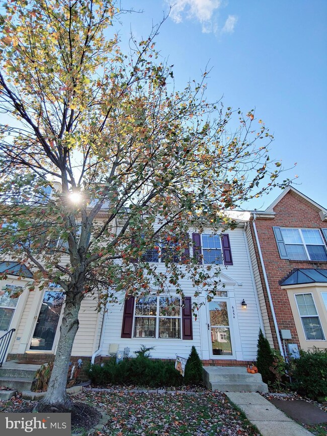 6254 Deep Earth Ln, Columbia, MD 21045 - photo 2