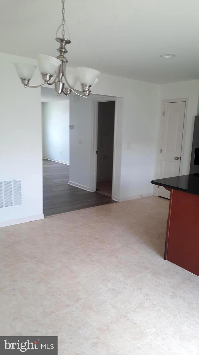 828 Admiral's Quay Dr, Mechanicsburg, PA 17055 - photo 7