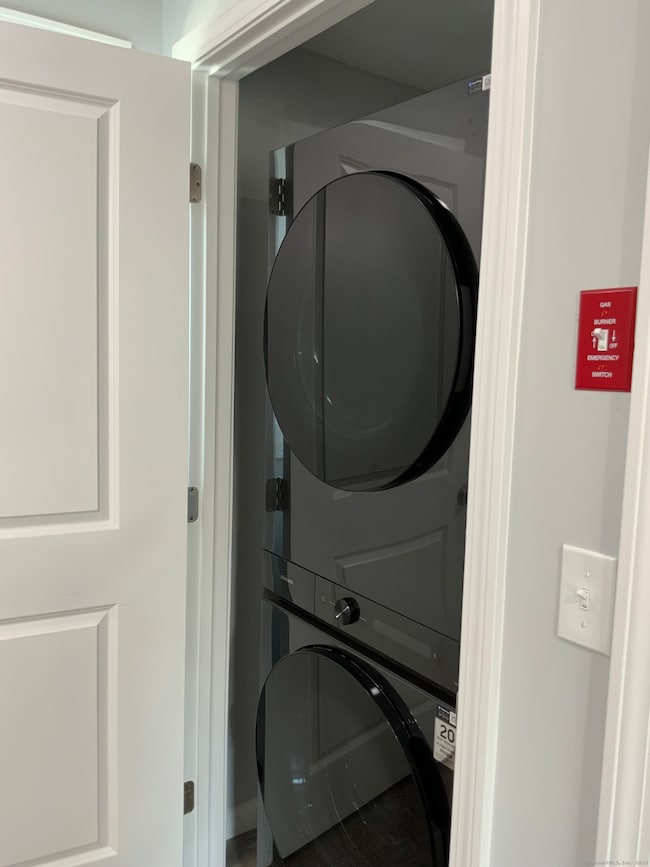 96 Collis St, West Haven, CT 06516 - photo 6