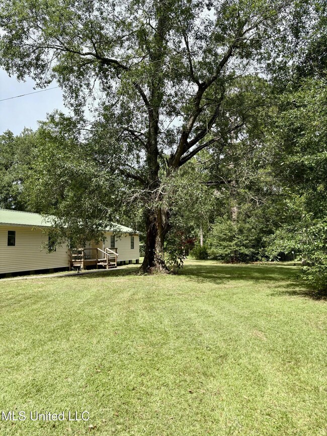 110 Tom Stringfellow Rd, Lucedale, MS 39452 - photo 3