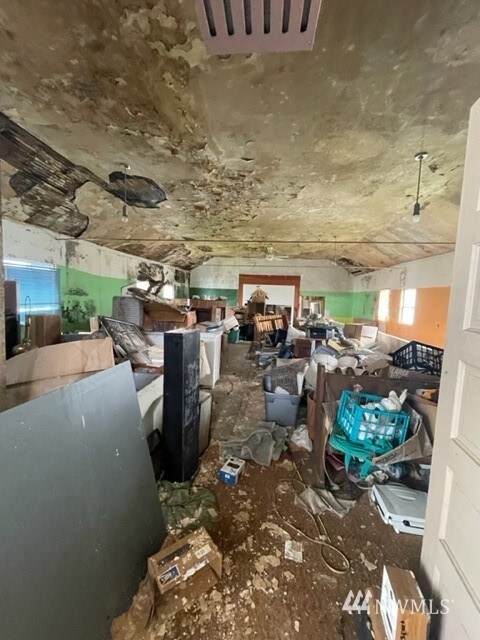 0 Duryea St unit NWM1994454, Raymond, WA 98577 - photo 2