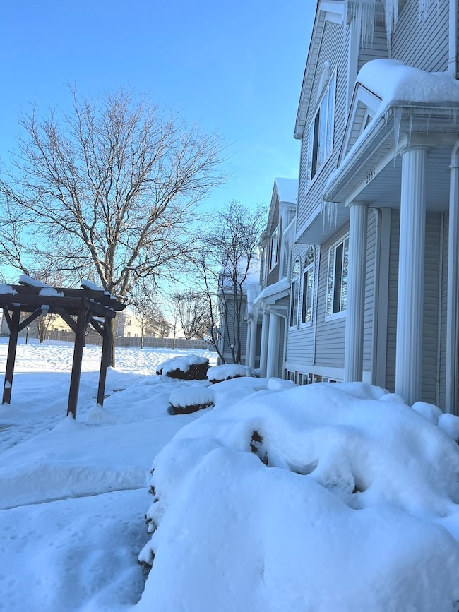 2233 Dawson Ln unit 312, Algonquin, IL 60102 - photo 3