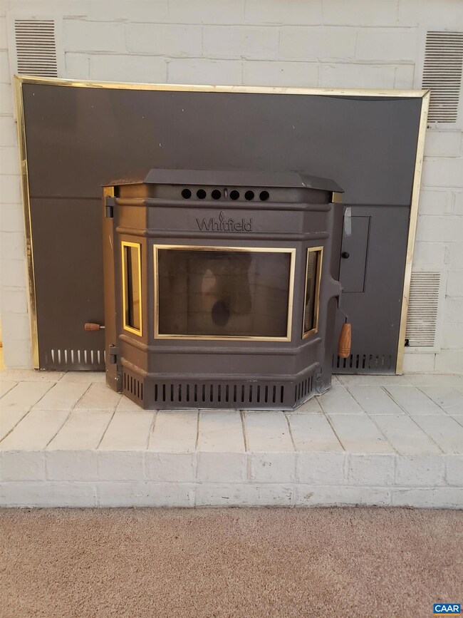 126 Turtle Creek Rd unit 11, Charlottesville, VA 22901 - photo 4