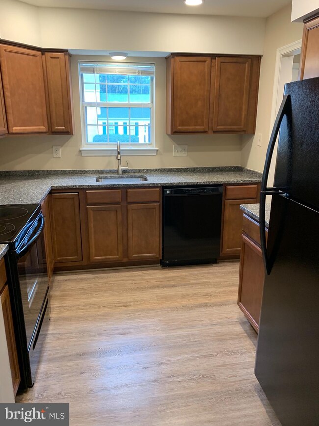 169C Fairfield Dr, Warrenton, VA 20186 - photo 2