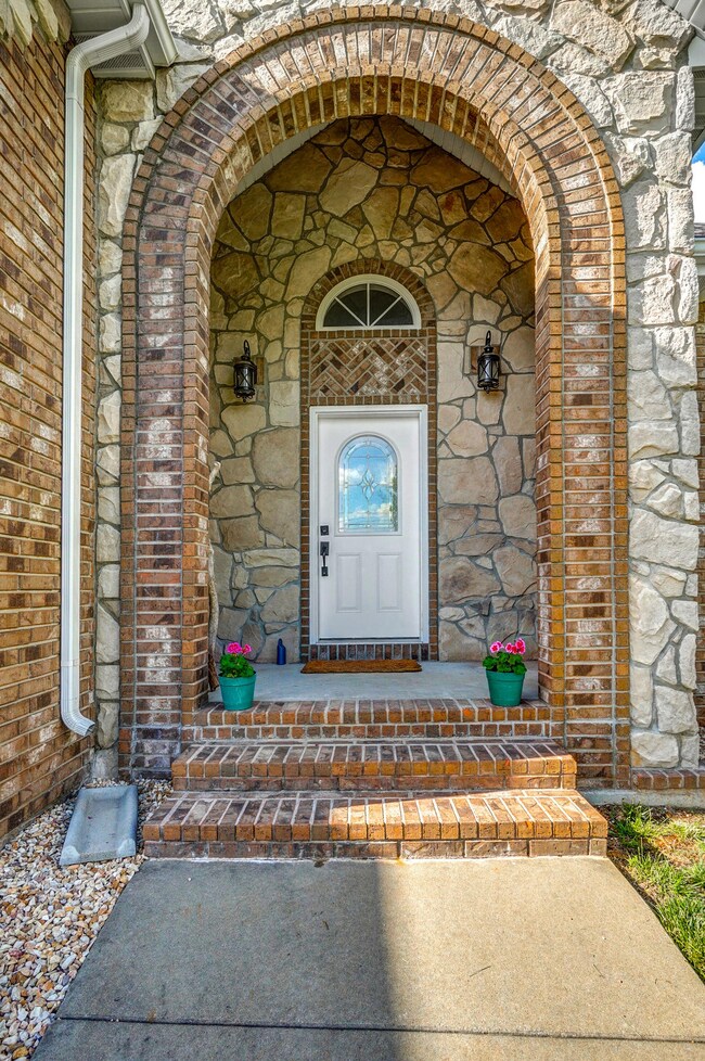 3839 Fox Grape St-4