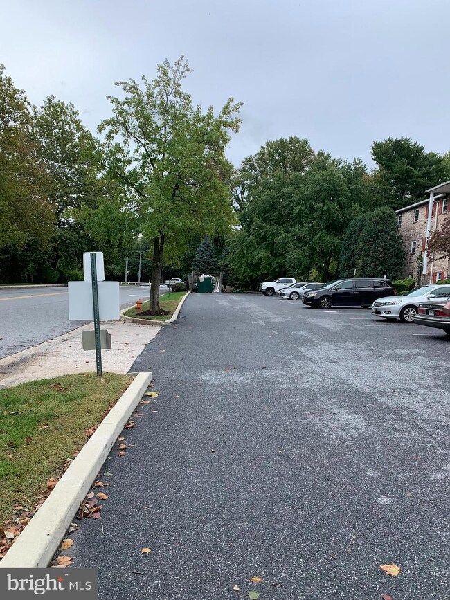 11902 Tarragon Rd unit L, Reisterstown, MD 21136 - photo 6