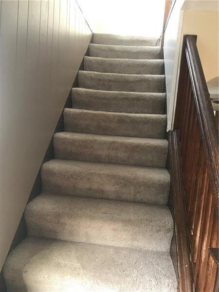 Steps to second story
