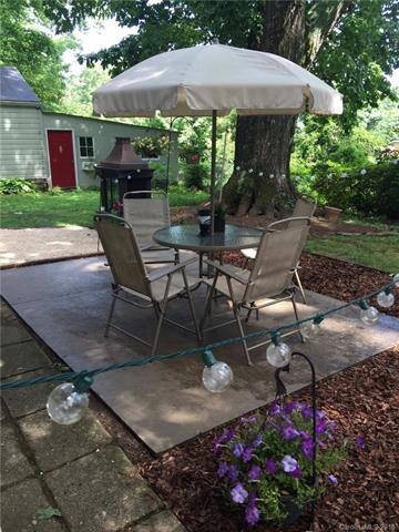 1318 E Broad St, Statesville, NC 28677 - photo 6