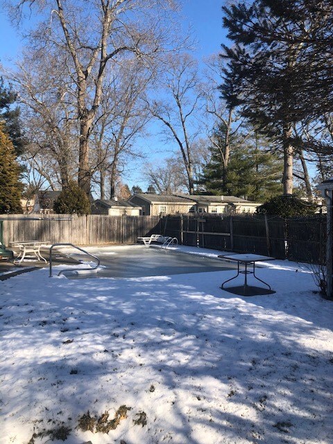 31 Theresa St, Riverside, RI 02915 - photo 3