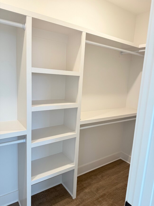 439 Patterson St, Nashville, TN 37211 - photo 6