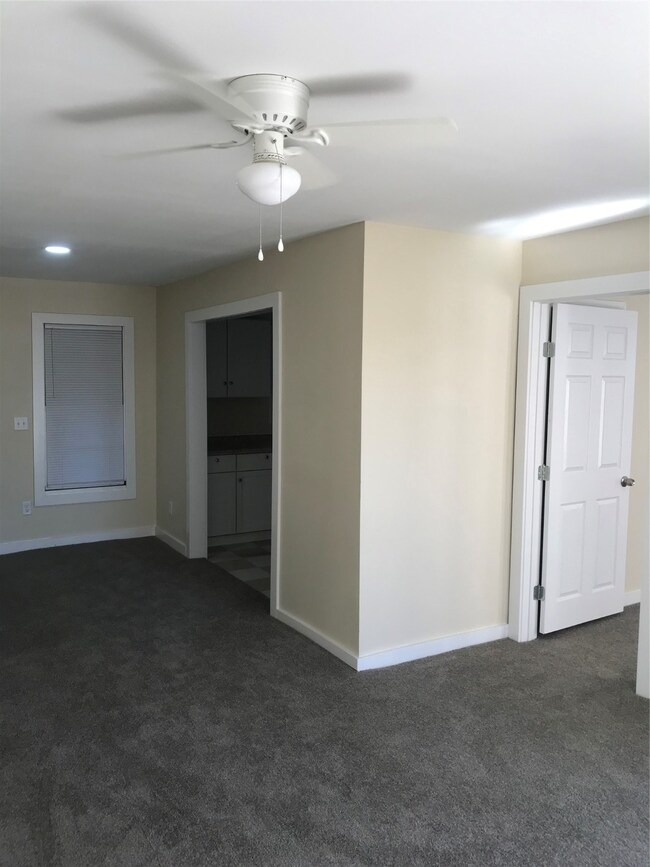 916 Jennetta St, Rosenberg, TX 77471 - photo 4