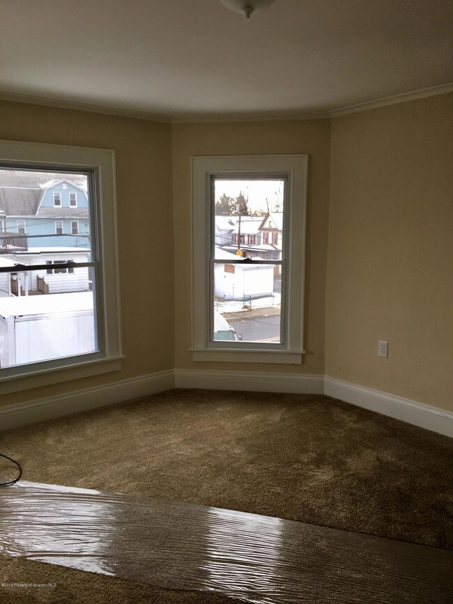 188 Broad St, Pittston, PA 18640 - photo 3