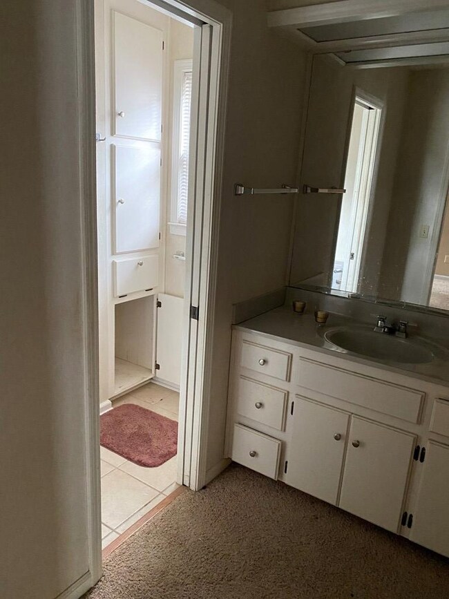 104 E Fontana Cir, Dothan, AL 36305 - photo 7