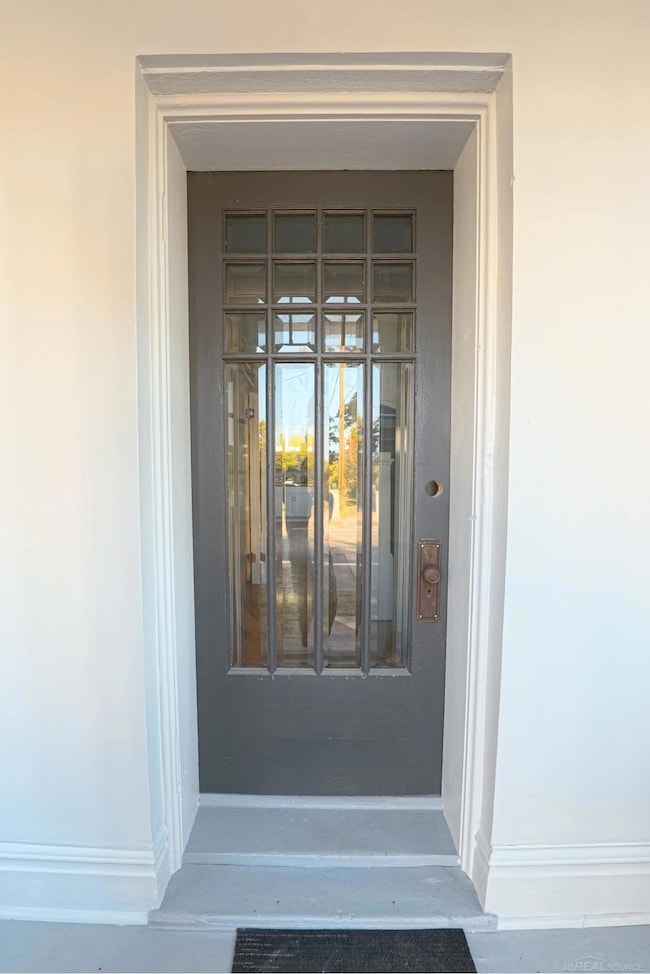 806 Pine St, Calumet, MI 49913 - photo 5