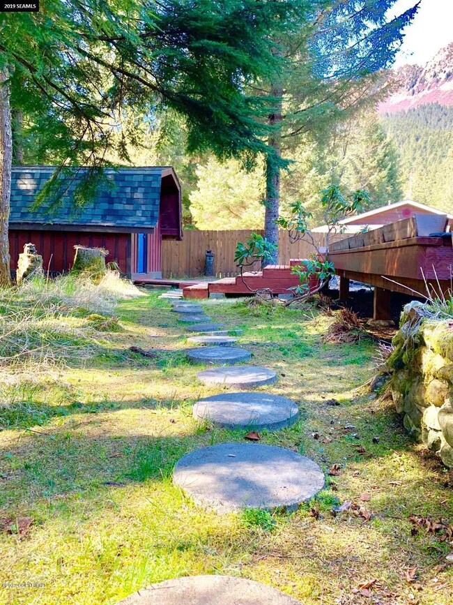 Back Yard - Stepping Stones