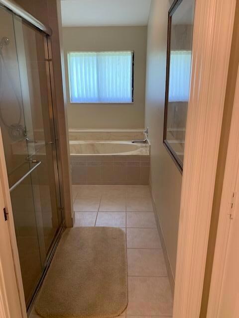 Magellan East master bath
