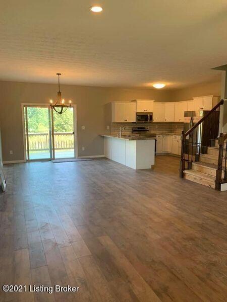 324 Gentry Crossings Blvd, Mount Washington, KY 40047 - photo 2