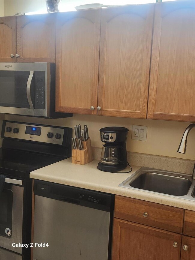 7831 S Colony Cir unit 202, Tamarac, FL 33321 - photo 3