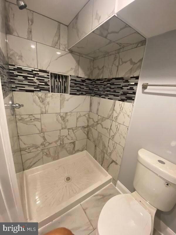 2922 W North Ave, Baltimore, MD 21216 - photo 6