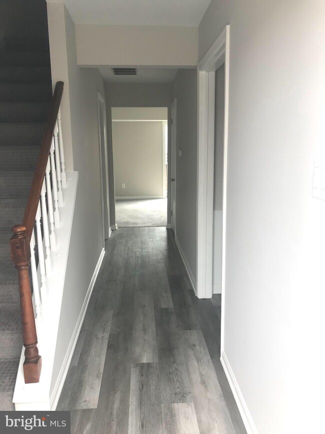 14479 Saint Germain Dr, Centreville, VA 20121 - photo 6