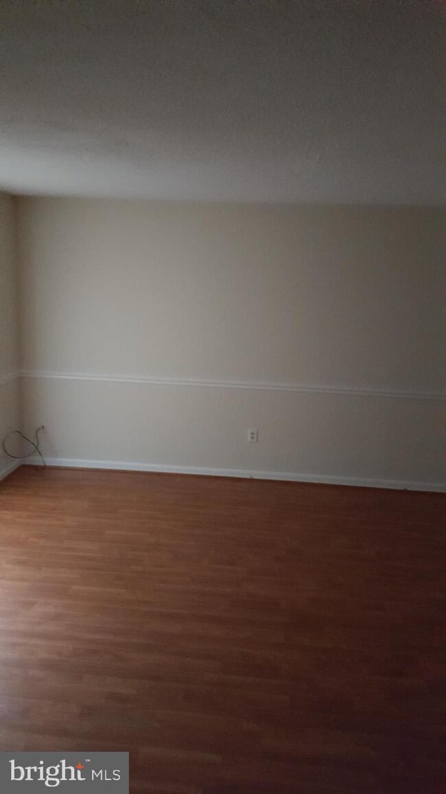 11400 Applegrath Way, Germantown, MD 20876 - photo 4