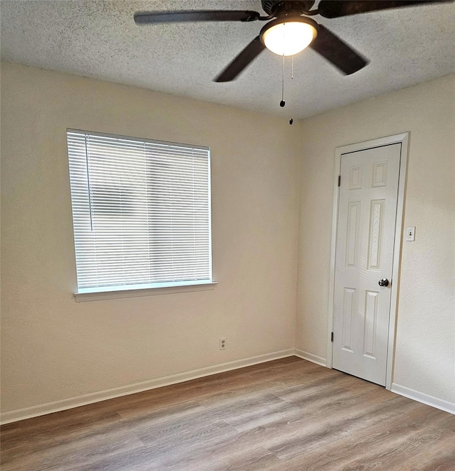 1747 Horseshoe Cir, Round Rock, TX 78681 - photo 6