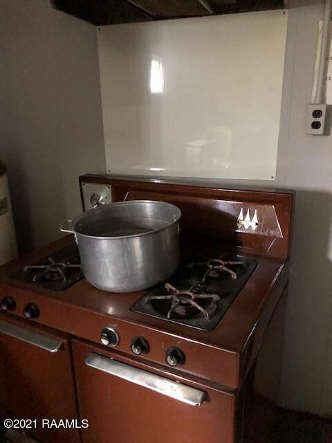 Shop kitchen