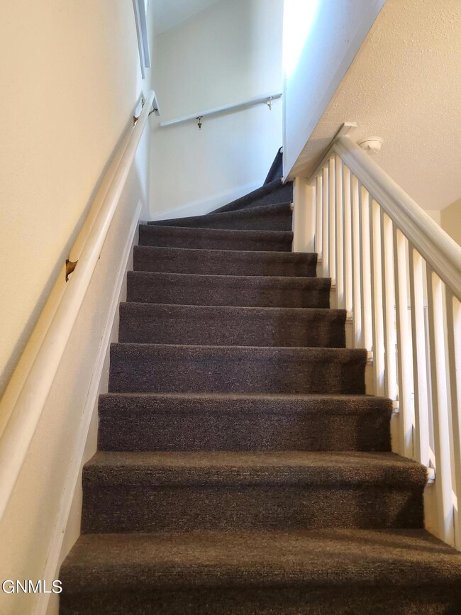 316 4th Ave NE, Jamestown, ND 58401 - photo 6