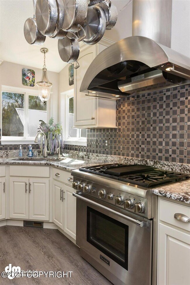 15-Kitchen-ELKO2822