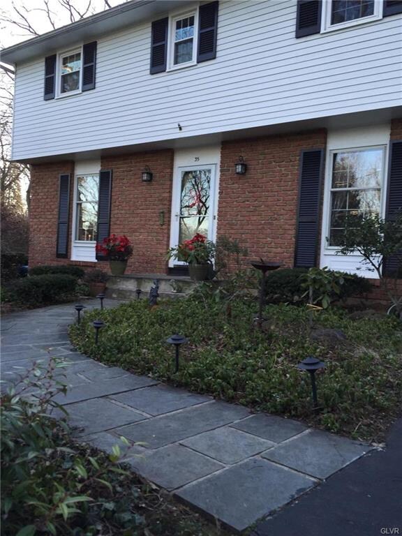 35 Applewood Dr, Easton, PA 18045 - photo 2