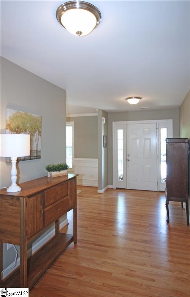 303 Summitbluff Dr, Greenville, SC 29617 - photo 4