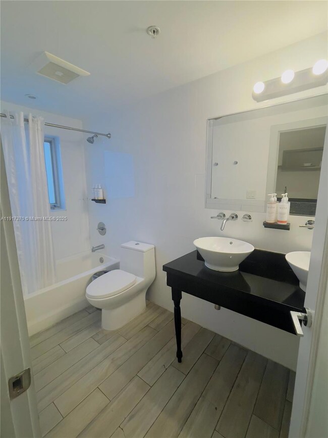 240 76th St unit 216, Miami Beach, FL 33141 - photo 5