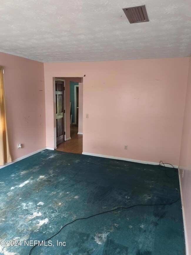 8181 Vermanth Rd unit 11, Jacksonville, FL 32211 - photo 3