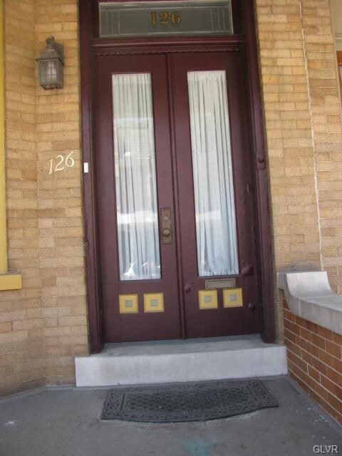 126 N 14th St, Allentown, PA 18102 - photo 2