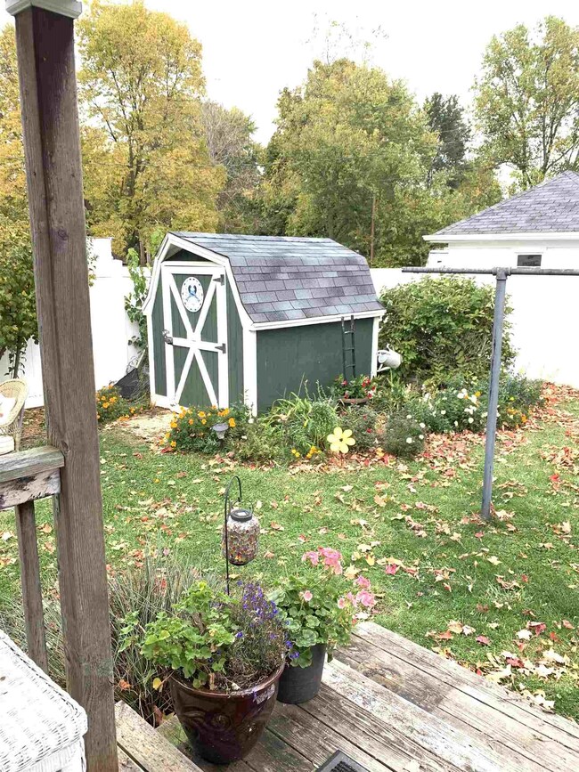 202 N Broadway St, Mentone, IN 46539 - photo 6