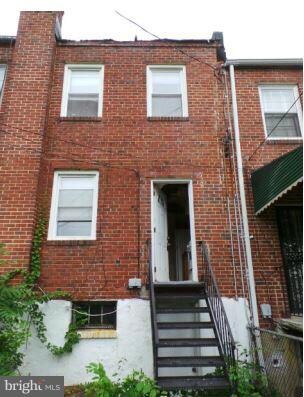 1010 Ellicott Dr, Baltimore, MD 21216 - photo 2