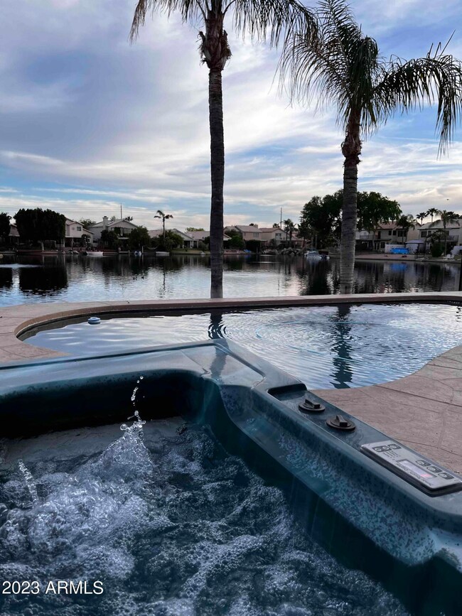 1371 E Butler Cir, Chandler, AZ 85225 - photo 3