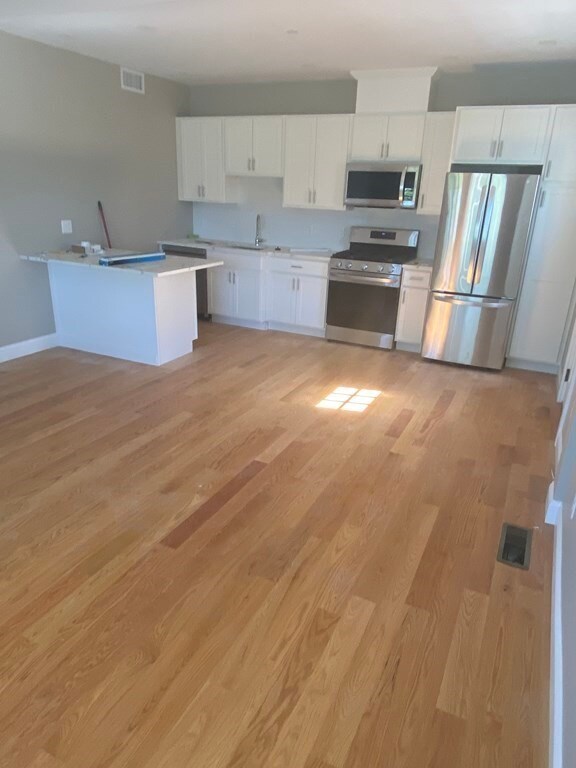 151 Veterans Rd unit 1, Winthrop, MA 02152 - photo 3