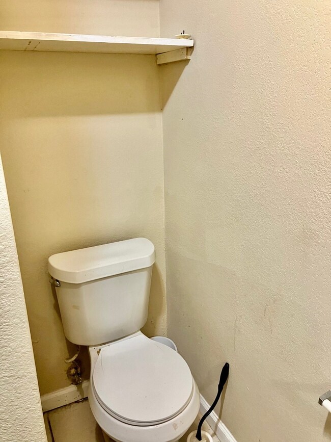 2034 Teal Dr unit B, Spring, TX 77386 - photo 5