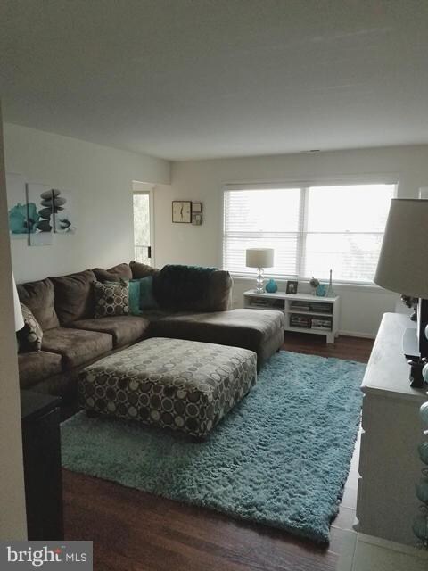 500 Chapel Ct unit 321, Walkersville, MD 21793 - photo 3