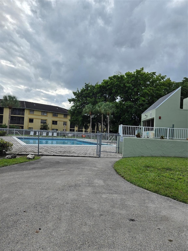 8917 NW 28th Dr unit C, Coral Springs, FL 33065 - photo 6