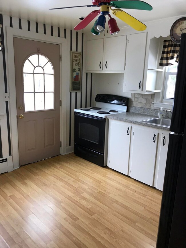 122 Bonnybank Terrace, South Portland, ME 04106 - photo 3