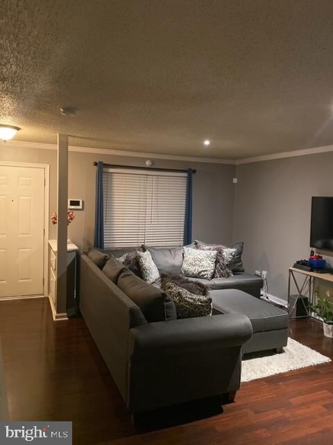 1200 Castlehaven Ct, Capitol Heights, MD 20743 - photo 3