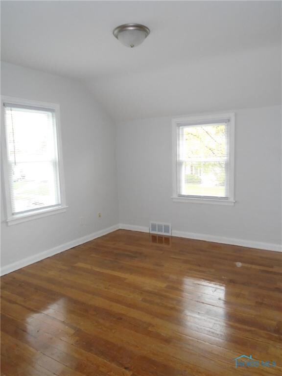 3851 Wallwerth Dr, Toledo, OH 43612 - photo 7