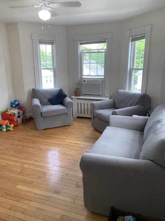 13 Giles Ave unit 3, Beverly, MA 01915 - photo 3