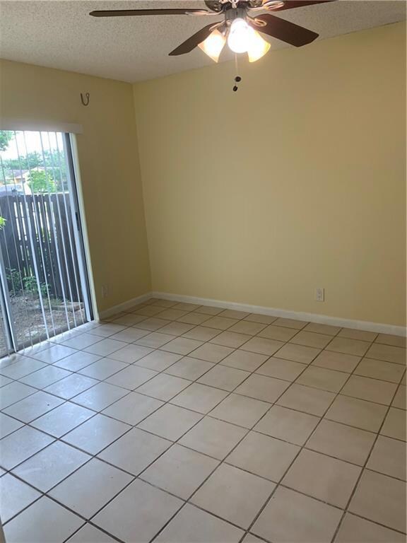 11601 Orange Blossom Ln, Boca Raton, FL 33428 - photo 5