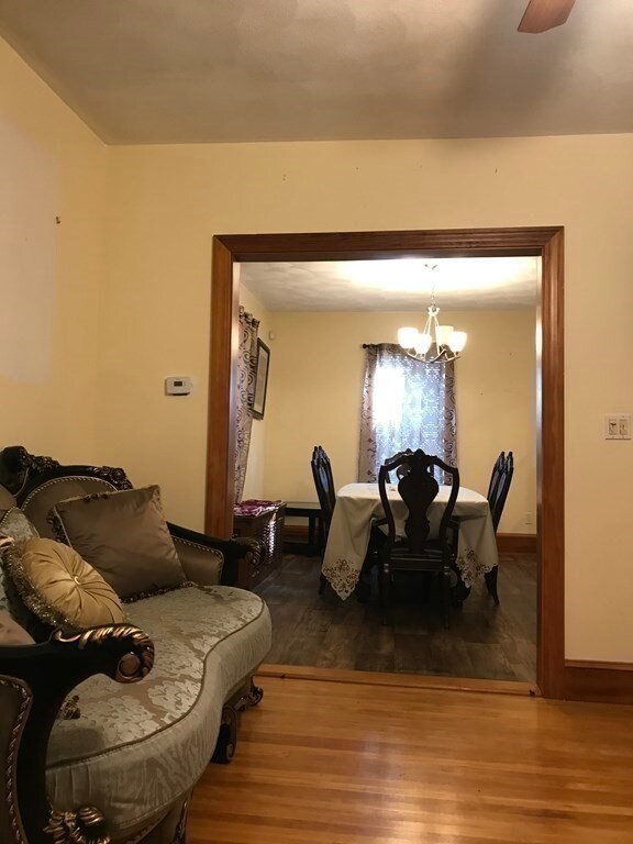 206 Oliver St, Malden, MA 02148 - photo 4